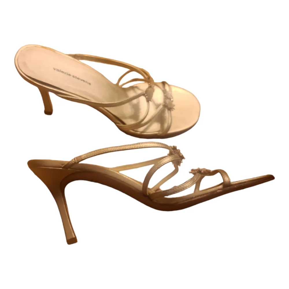 Valerie Stevens Size 8 Shoes